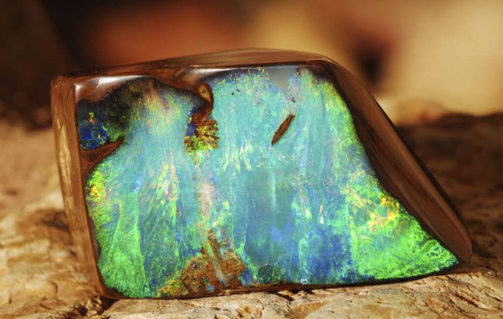 Opal Taşı